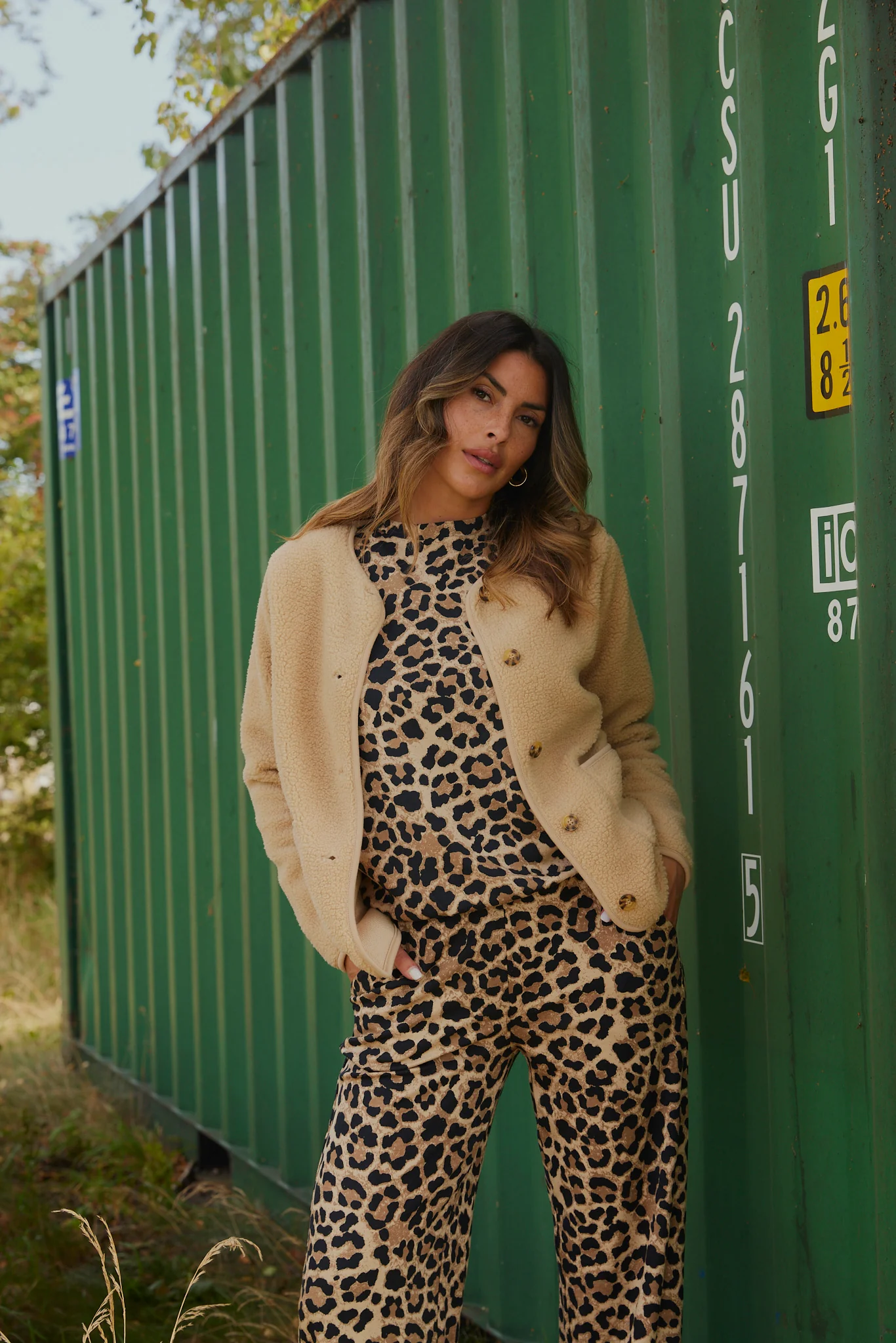 Ada Teddy Jacket | Sand | Jakke fra French Laundry - Image 4