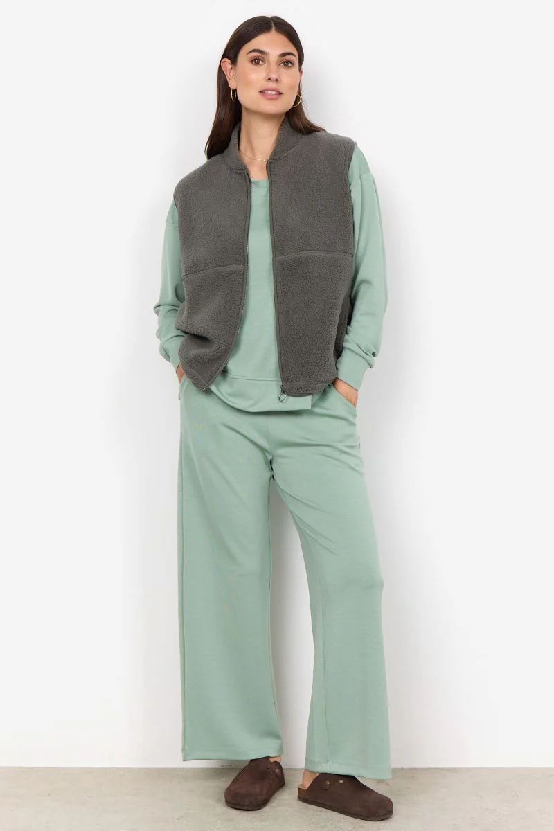 Ada Waistcoat | Army | Teddy vest fra French Laundry - Image 4