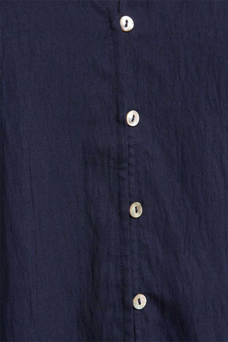 Ally Blouse 204376 | Navy Blazer | Bluse fra Freequent - Image 3