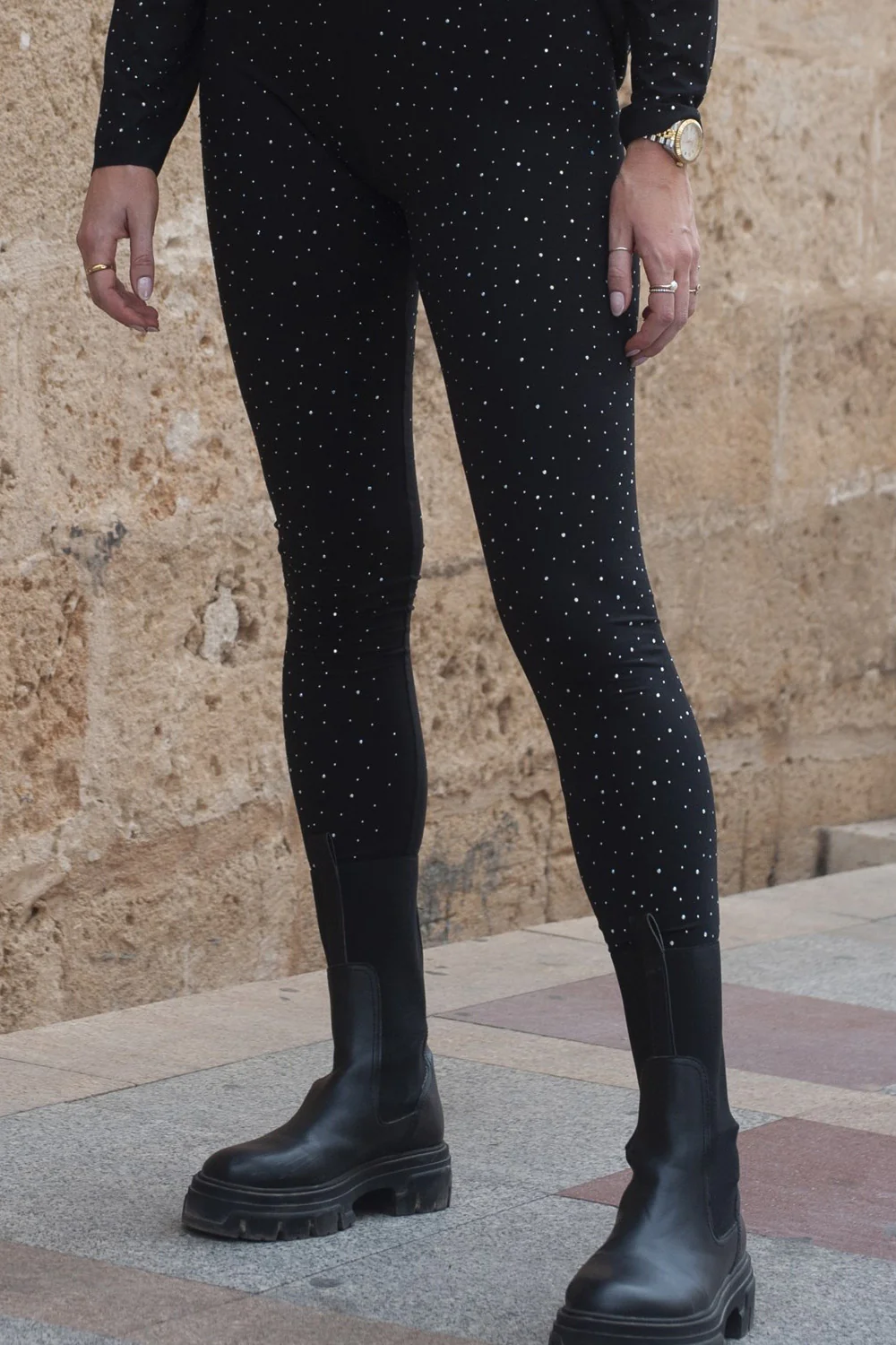 Alma Leggings | Black Simili (klare sten) | Leggings fra Liberté - Image 2