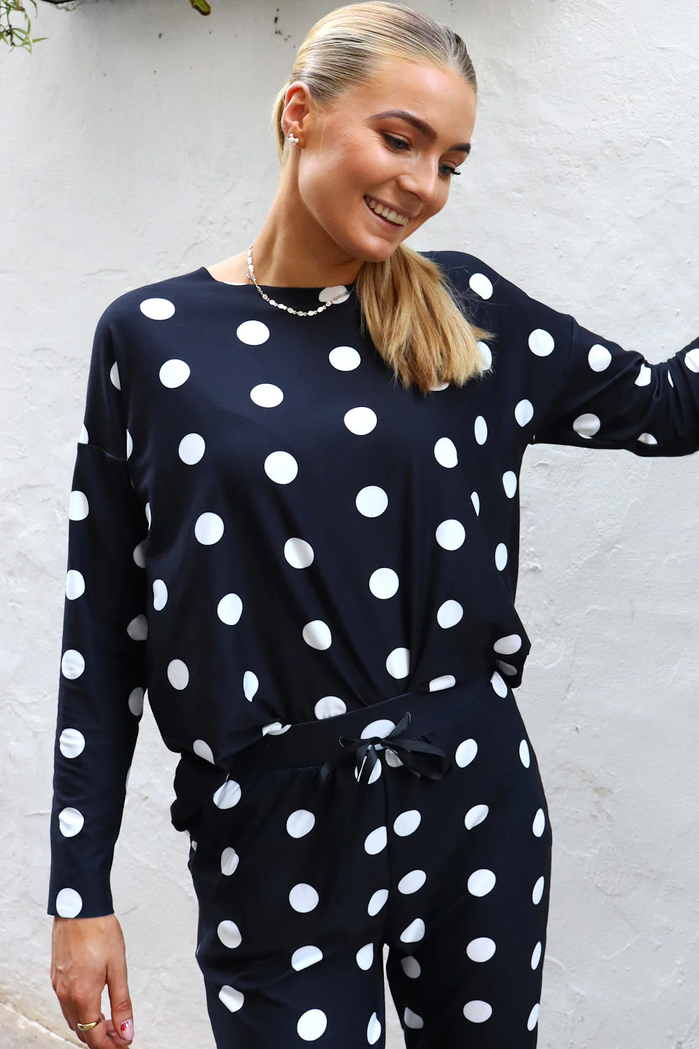 Alma Ls Top | Black Big Dot | Bluse fra Liberté - Image 3