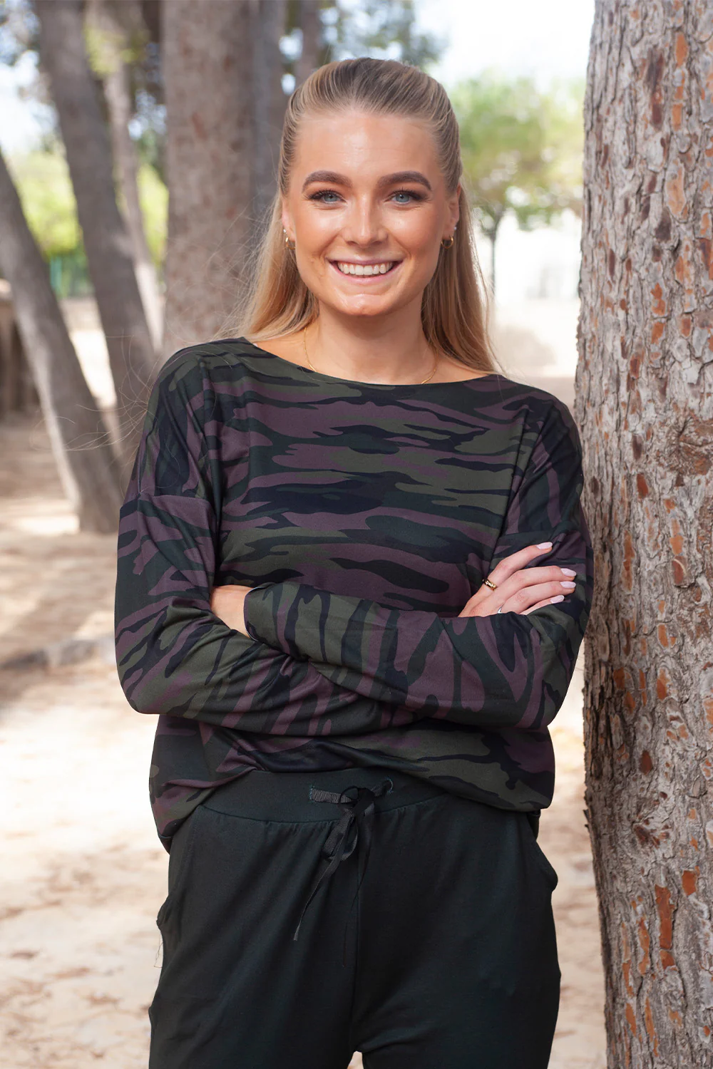 Alma Ls Top (Fleece) | Dusty Camo Dark Brown | Bluse fra Liberté - Image 7