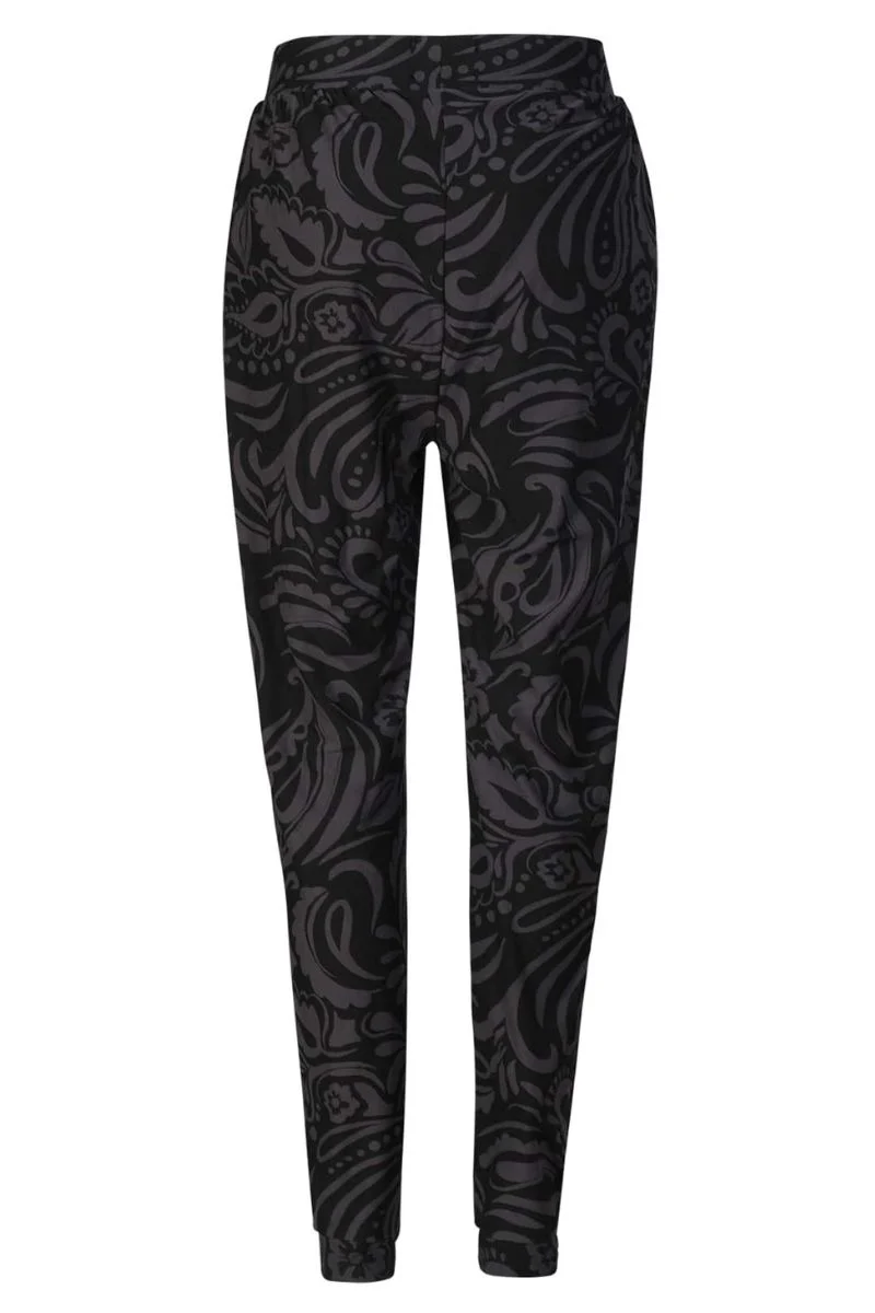 Alma Pants | Dark Grey Black Tia | Bukser fra Liberté - Image 5