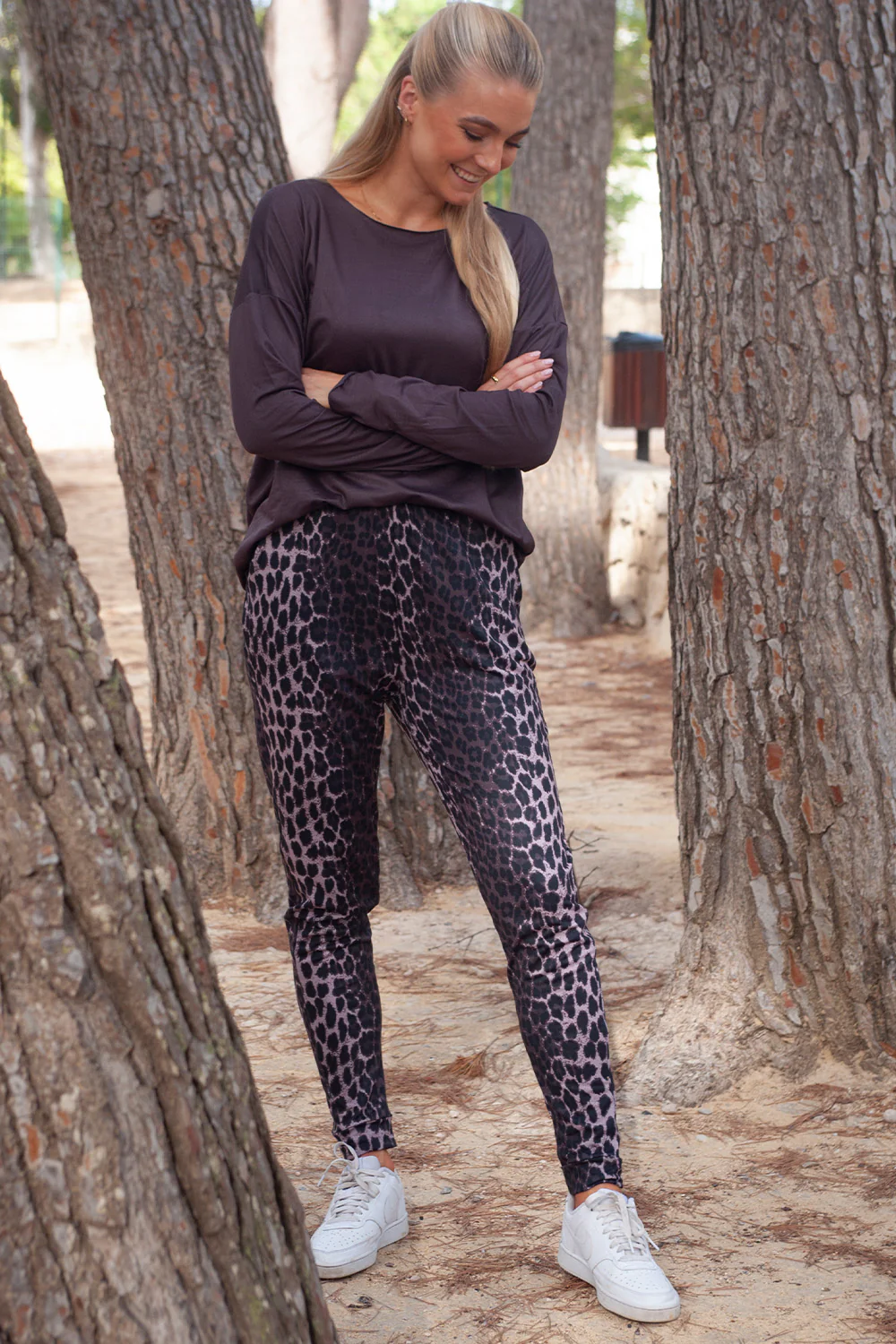 Alma Pants (Fleece) | Dark Brown Lux Leo | Bukser fra Liberté - Image 2