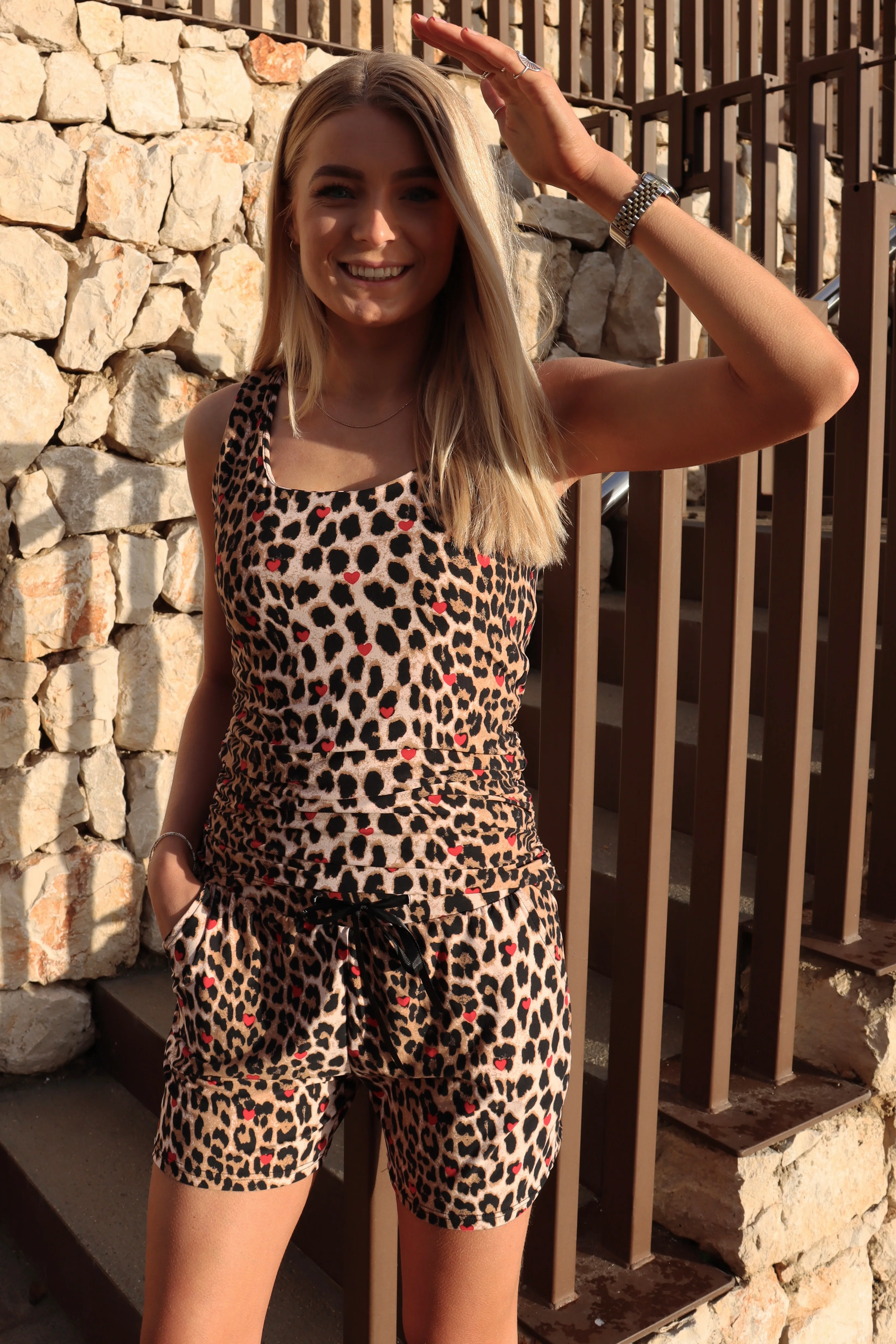 Alma Shorts | Lux Leo Red Heart | Shorts fra Liberté - Image 7