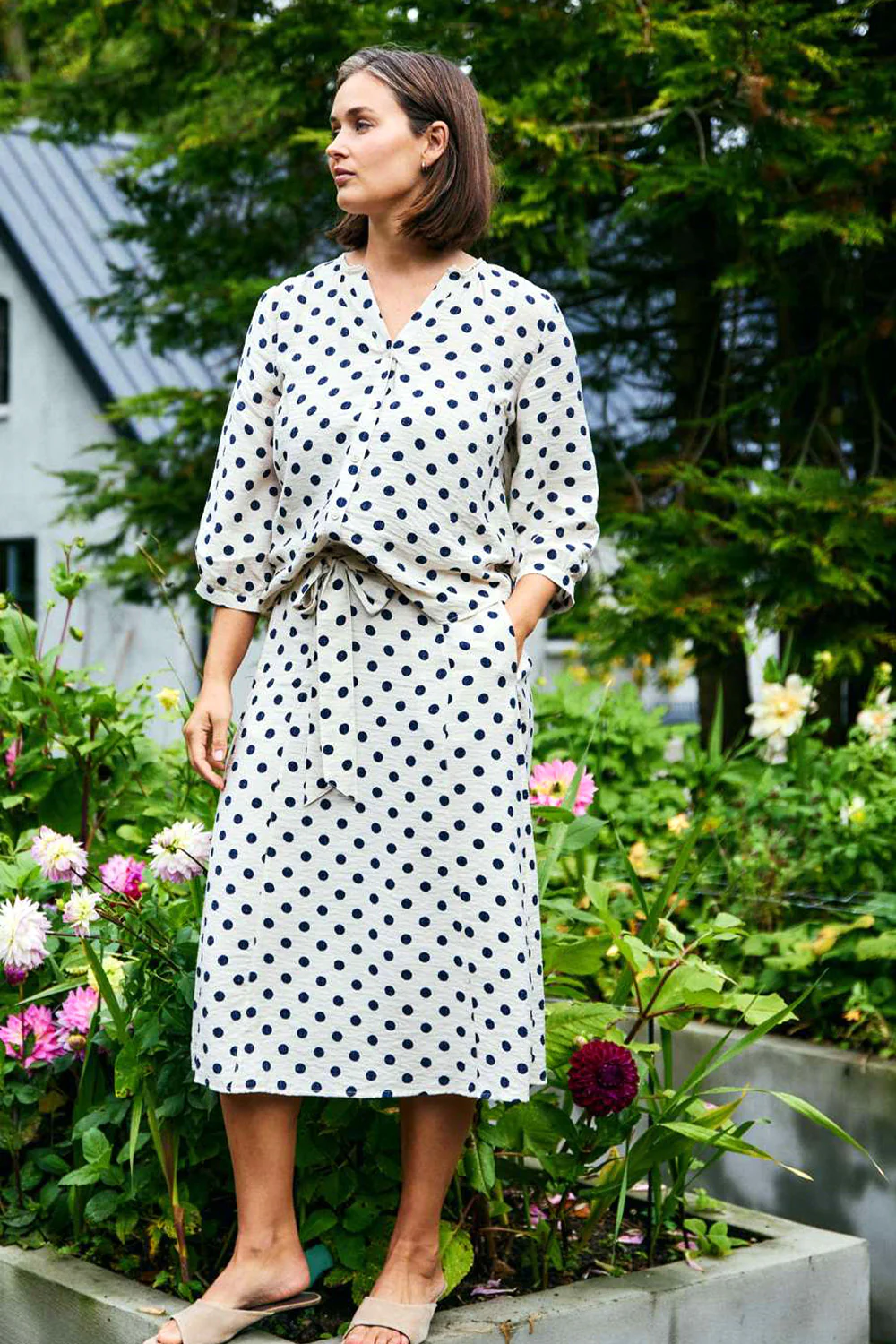 Alma Skirt 207682 | Moonbeam W. Navy Blazer | Nederdel fra Freequent - Image 3