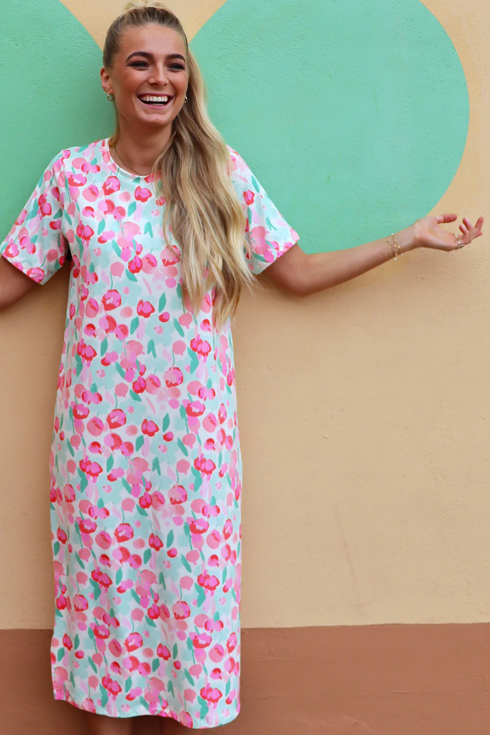 Alma Tshirt Dress | Mint Pink Flower | Kjole fra Liberté