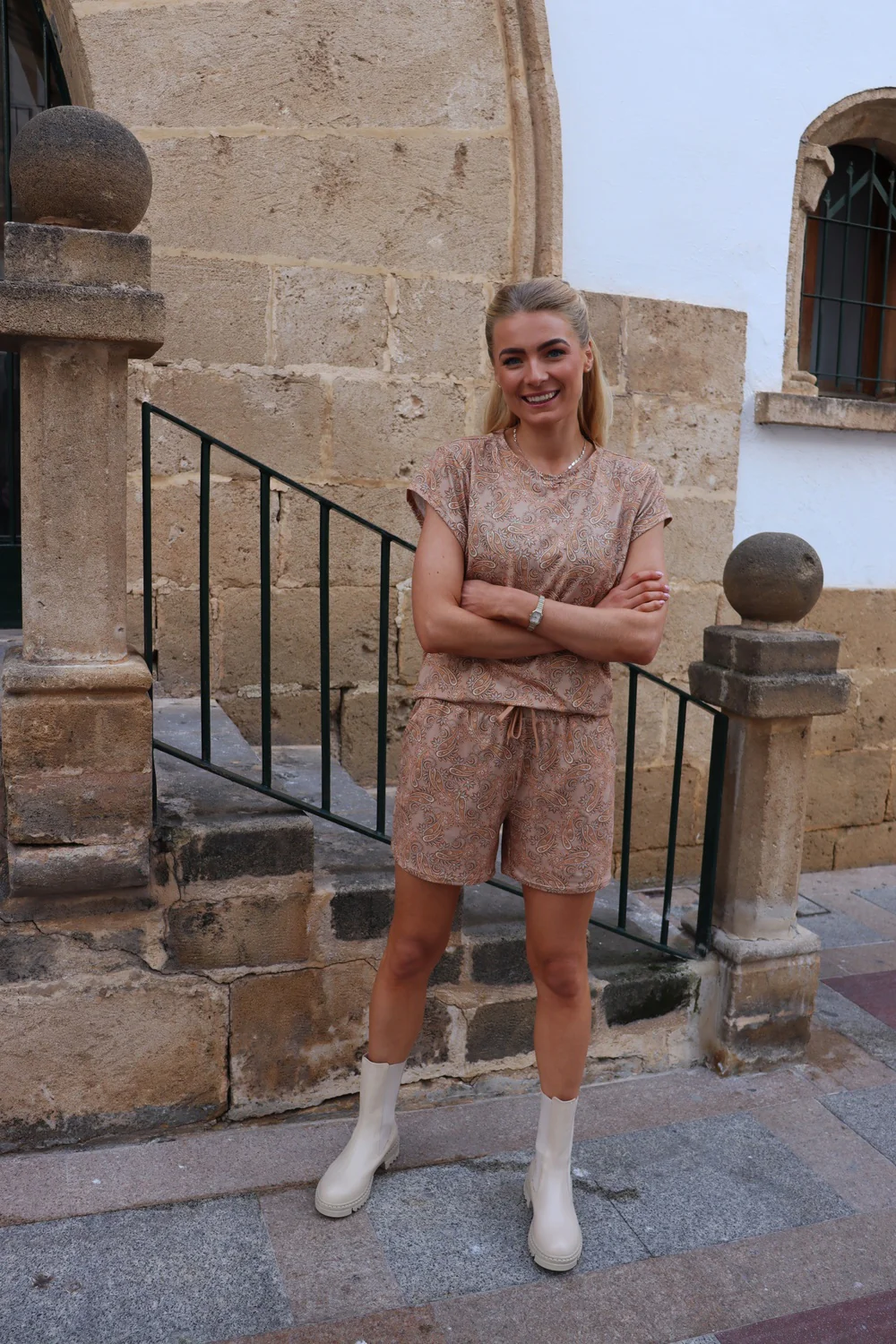 Alma U Tshirt | Sand Paisley | Tshirt fra Liberté - Image 3