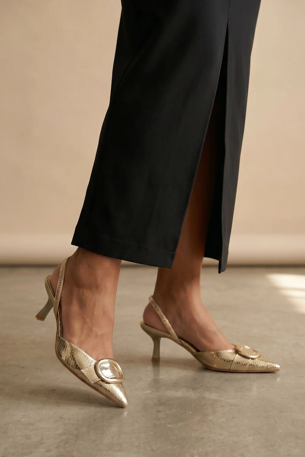 Ara Pumps | Golden - Image 2