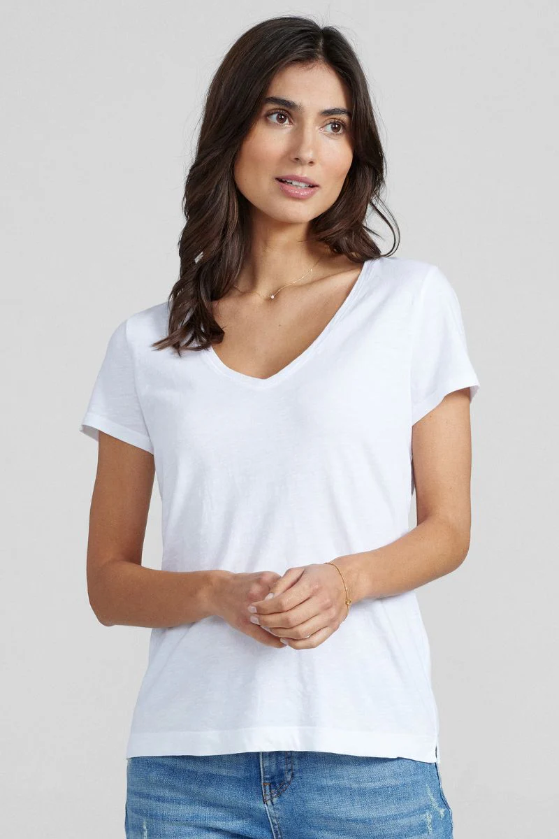 Arden Organic V-SS Tee | White | T-Shirt fra Mos Mosh - Image 9