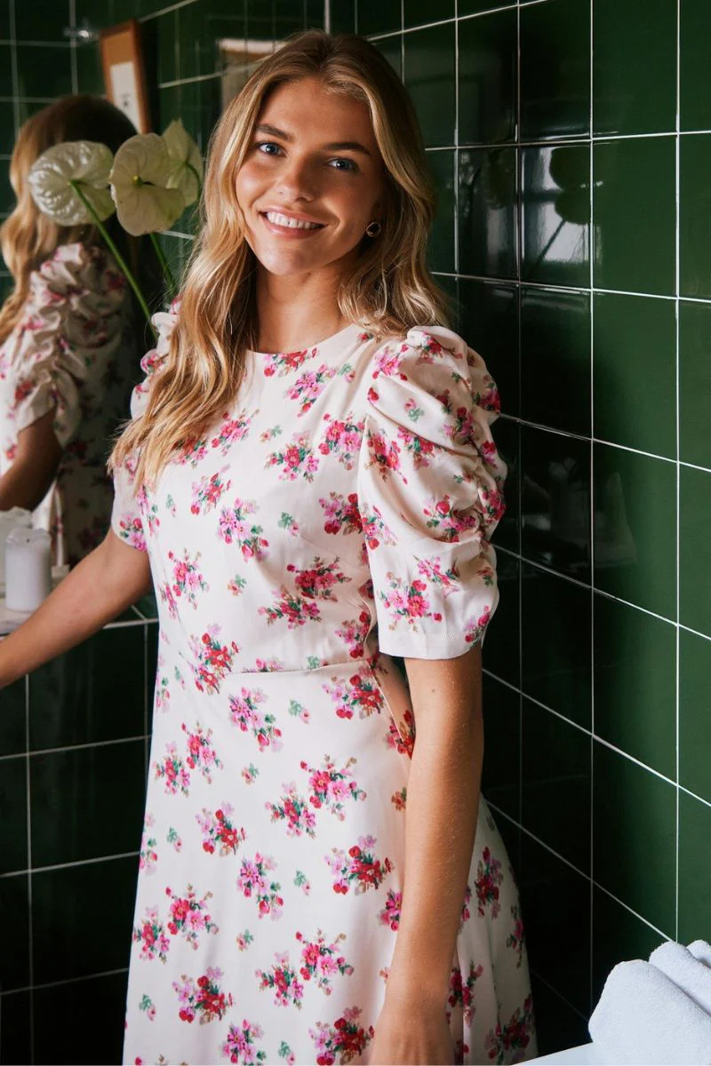 Benuti Amazing Rose Dress | Light Pink | Kjole fra Neo Noir - Image 4