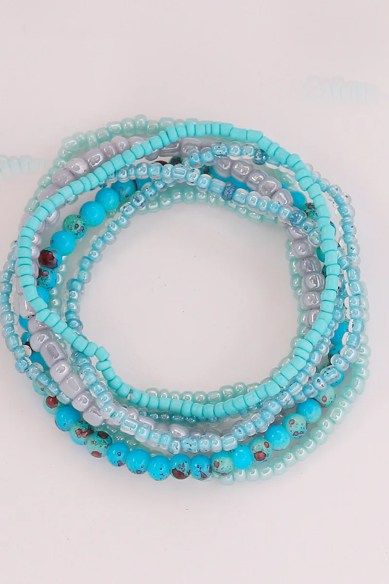 Bohemian Pearl Bracelets | Aqua | Armbånd fra Birdsong - Image 2