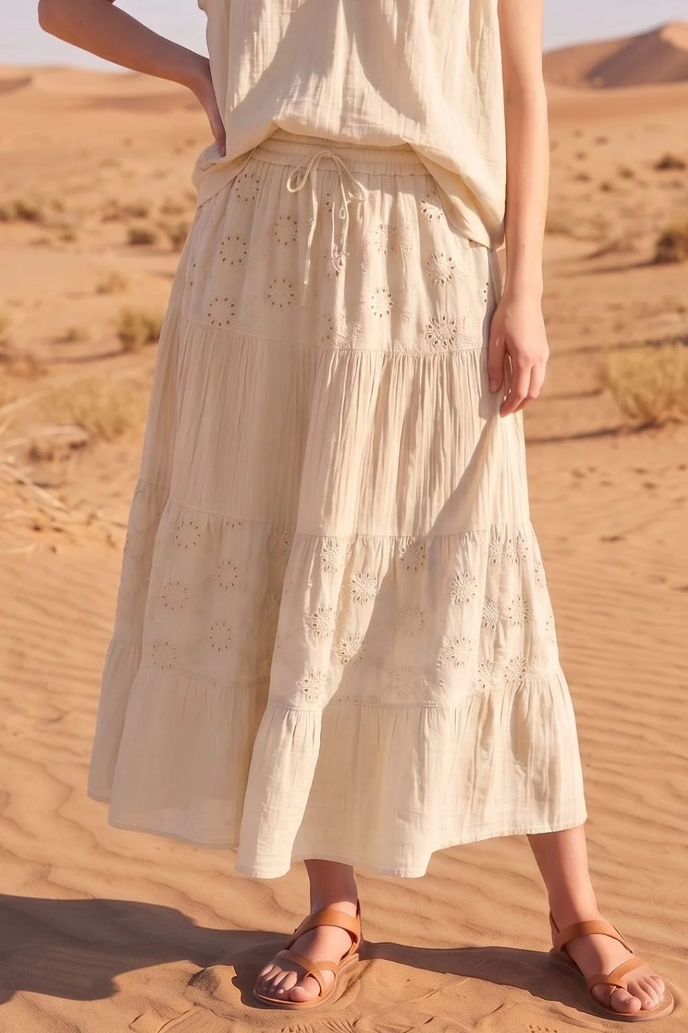 Broderie Anglaise Skirt | Vanilla | Nederdel fra Atelier C - Image 3