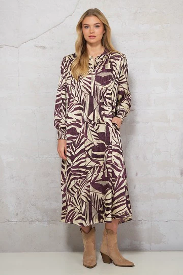 Carla Dress 2914 | Plum | Kjole fra Prepair