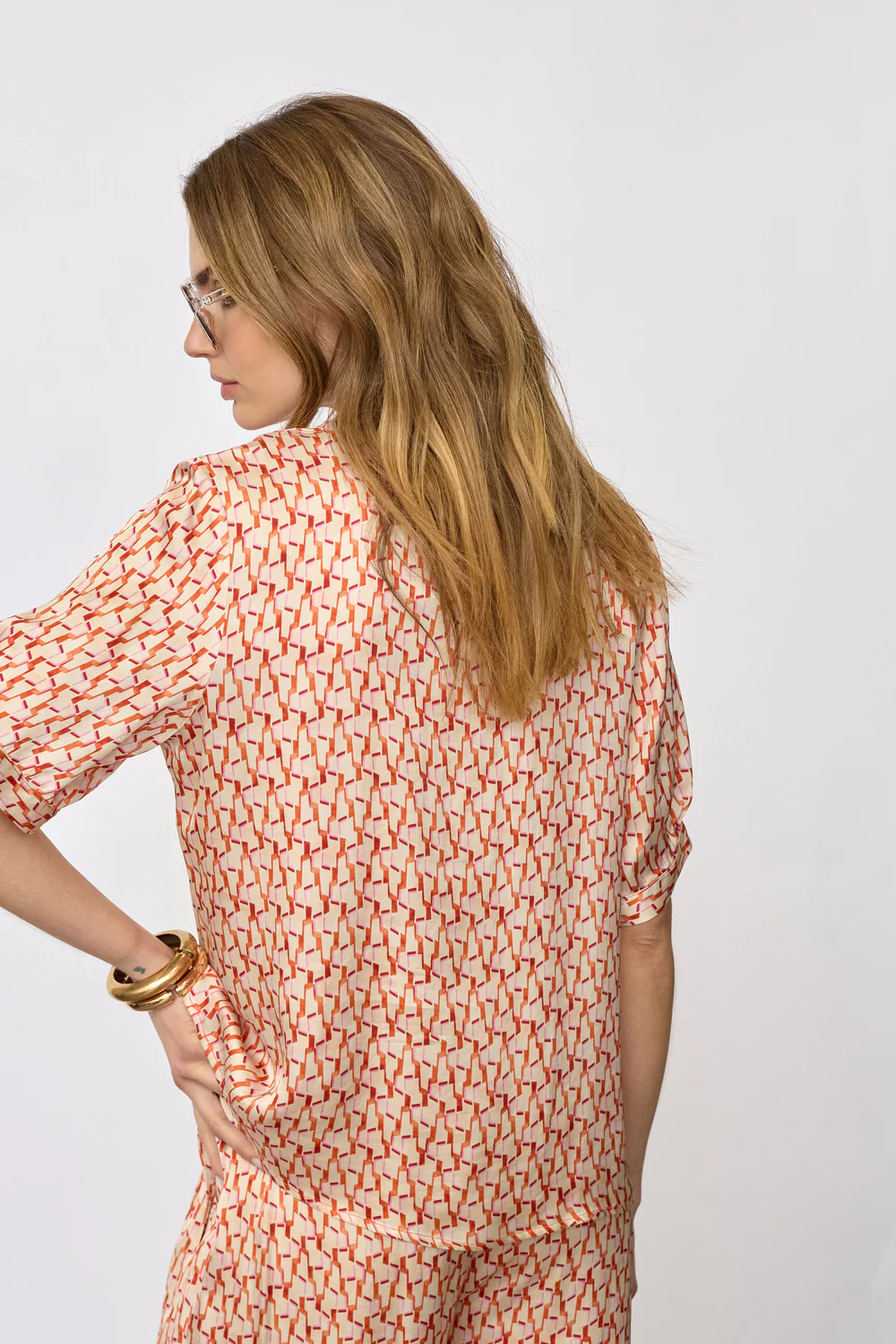 Carminecc Ss V-Blouse | Flame | Skjorte fra Co'Couture - Image 2