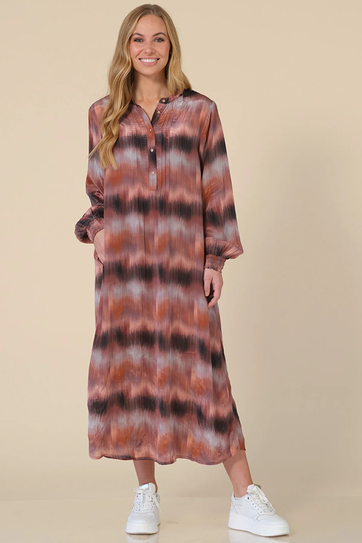 Caroline Dress 2499 | Multi | Kjole fra Prepair - Image 2