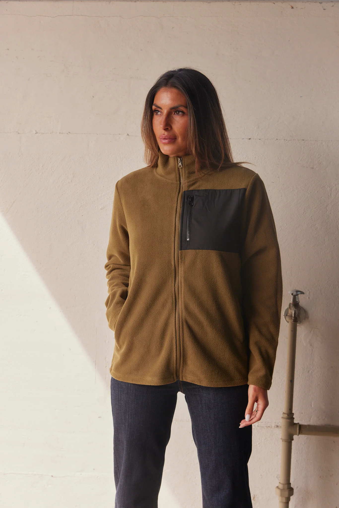 Carrow Fleece Jacket | Army | Jakke fra French Laundry - Image 4