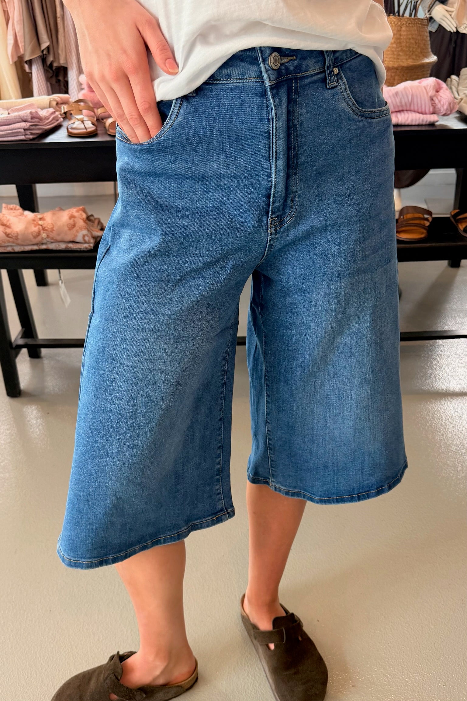 Carter Culotte Jeans | Denim Blue - Image 3