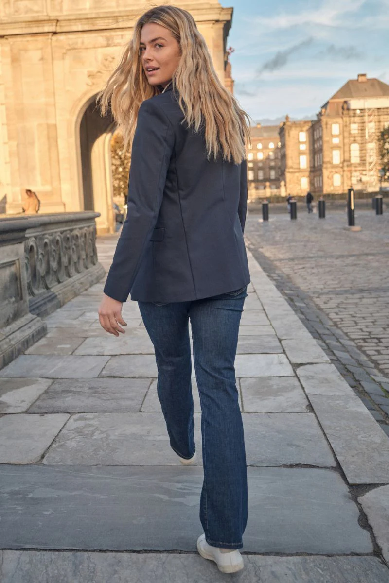 Cecilia Cover Long Jeans | Blue Denim | Jeans fra Mos Mosh - Image 5