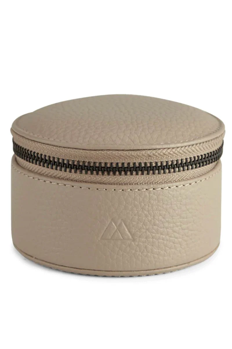 Lova Jewelry Box, L | Sand | Smykke box fra Markberg
