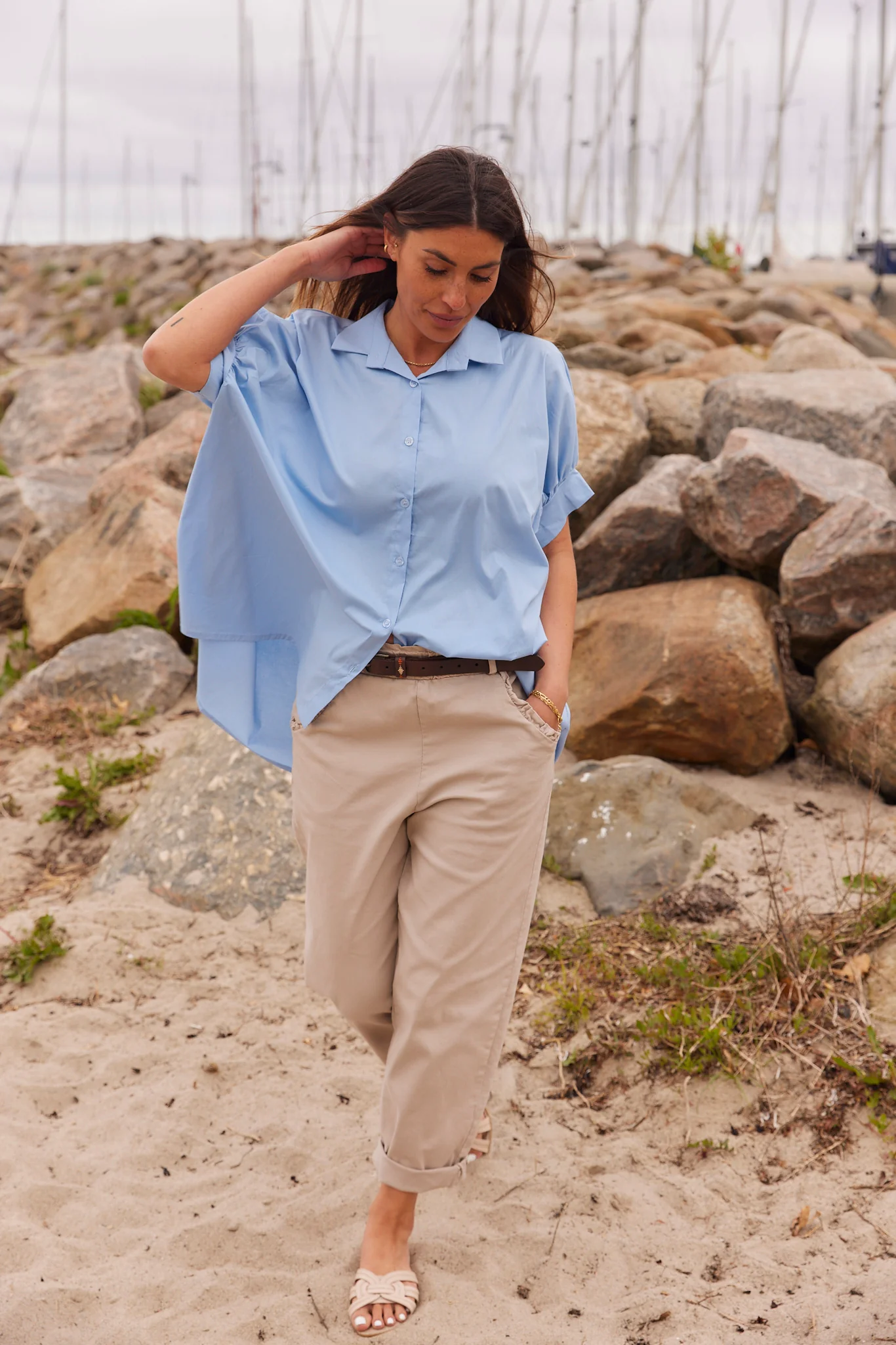 Cotton Frill Pants | Beige | Bukser fra Atelier C - Image 2