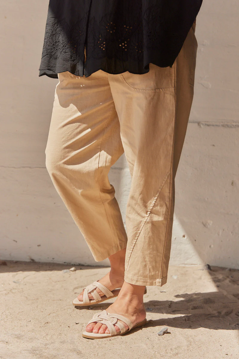 Cropped Pants FY016 | Beige | Bukser fra Atelier C - Image 4