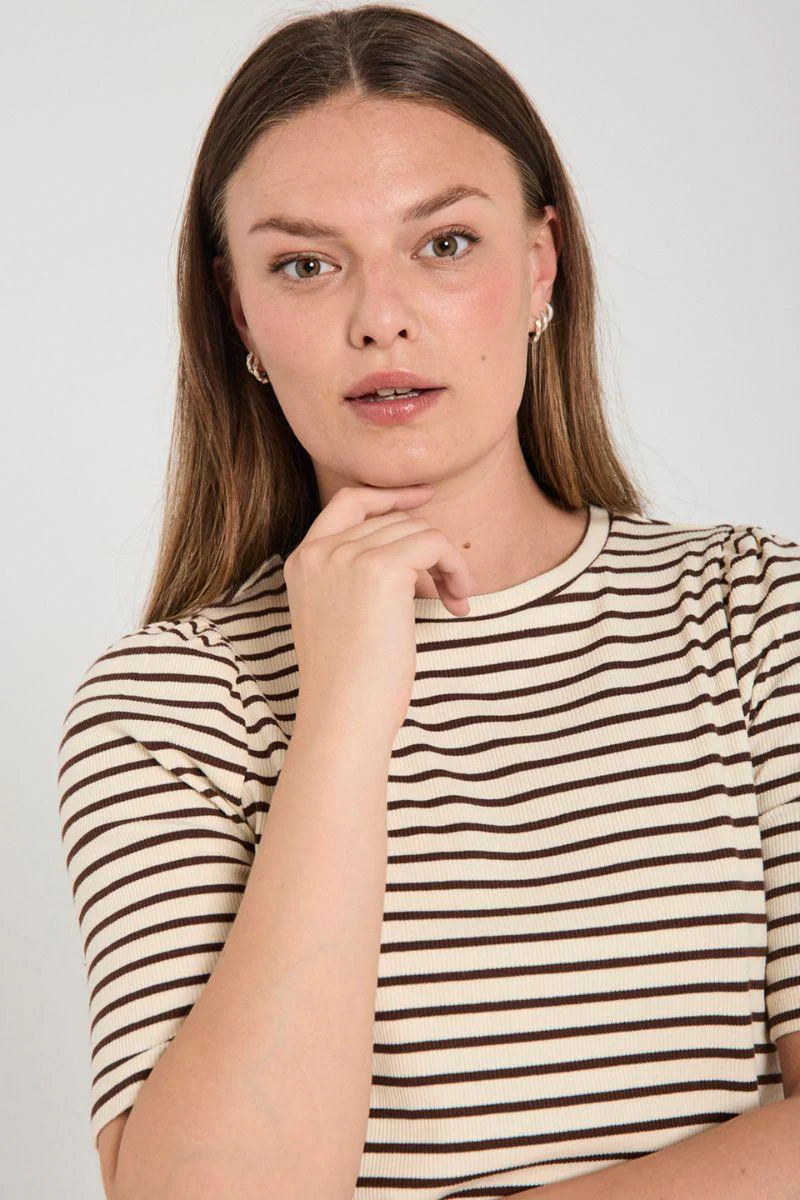 Eloisel Tee 206411 | Moonbeam W. Coffee Bean | T-Shirt fra Freequent - Image 7