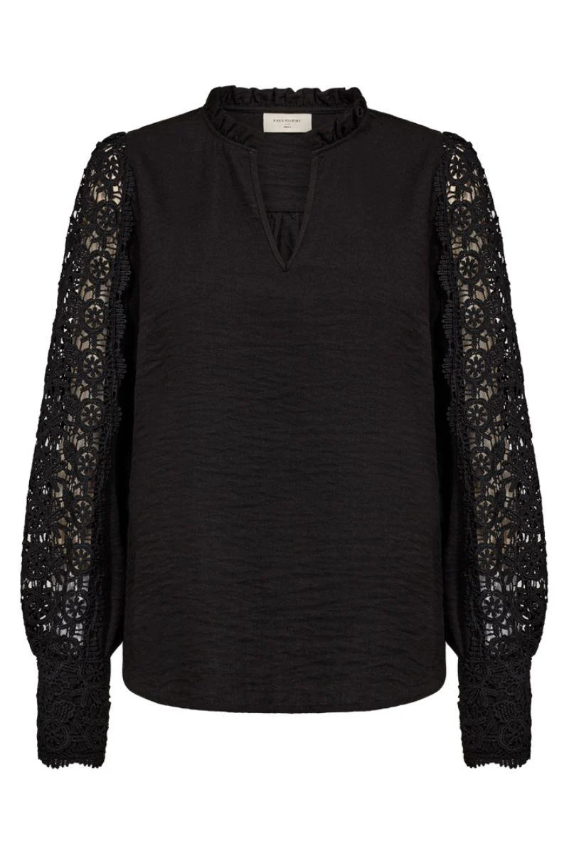 Essa Blouse 205567 | Black | Bluse fra Freequent