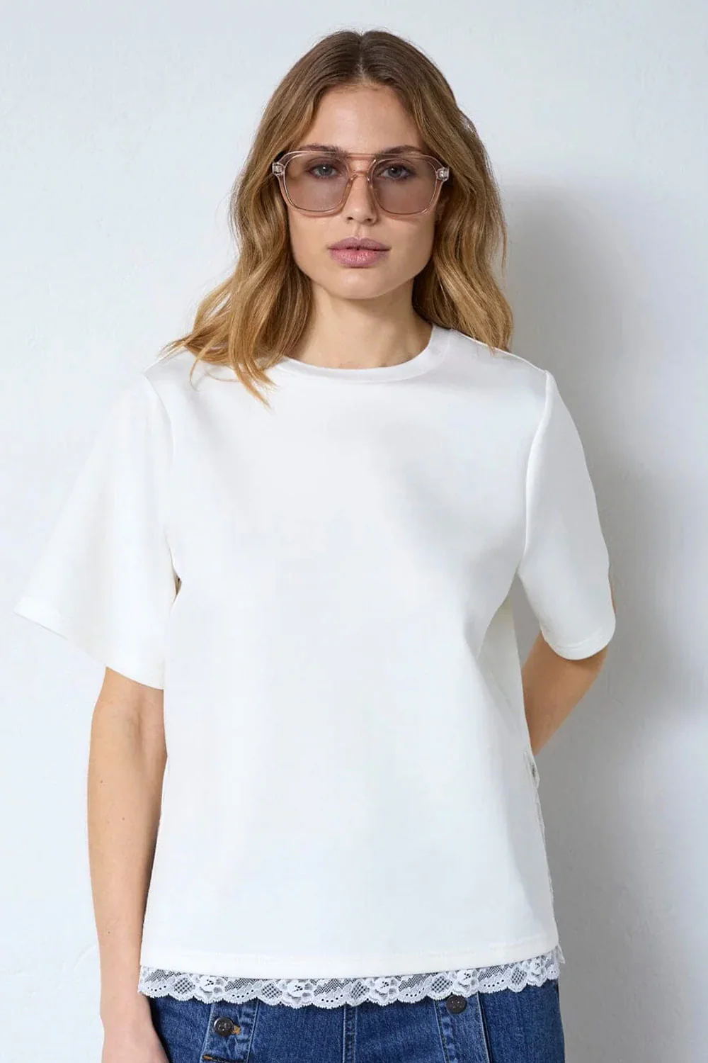 Evi Lace Tee 43031 | White | T-Shirt fra Co'couture