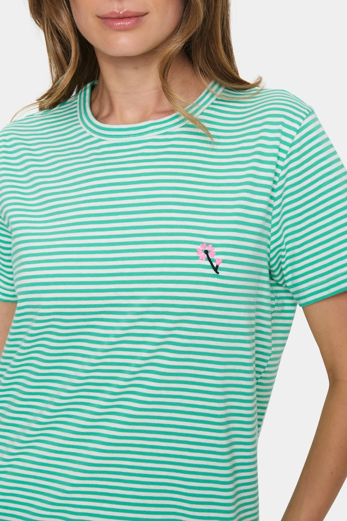 Fadimasz T-shirt | Grøn | T-shirt fra Saint Tropez - Image 2