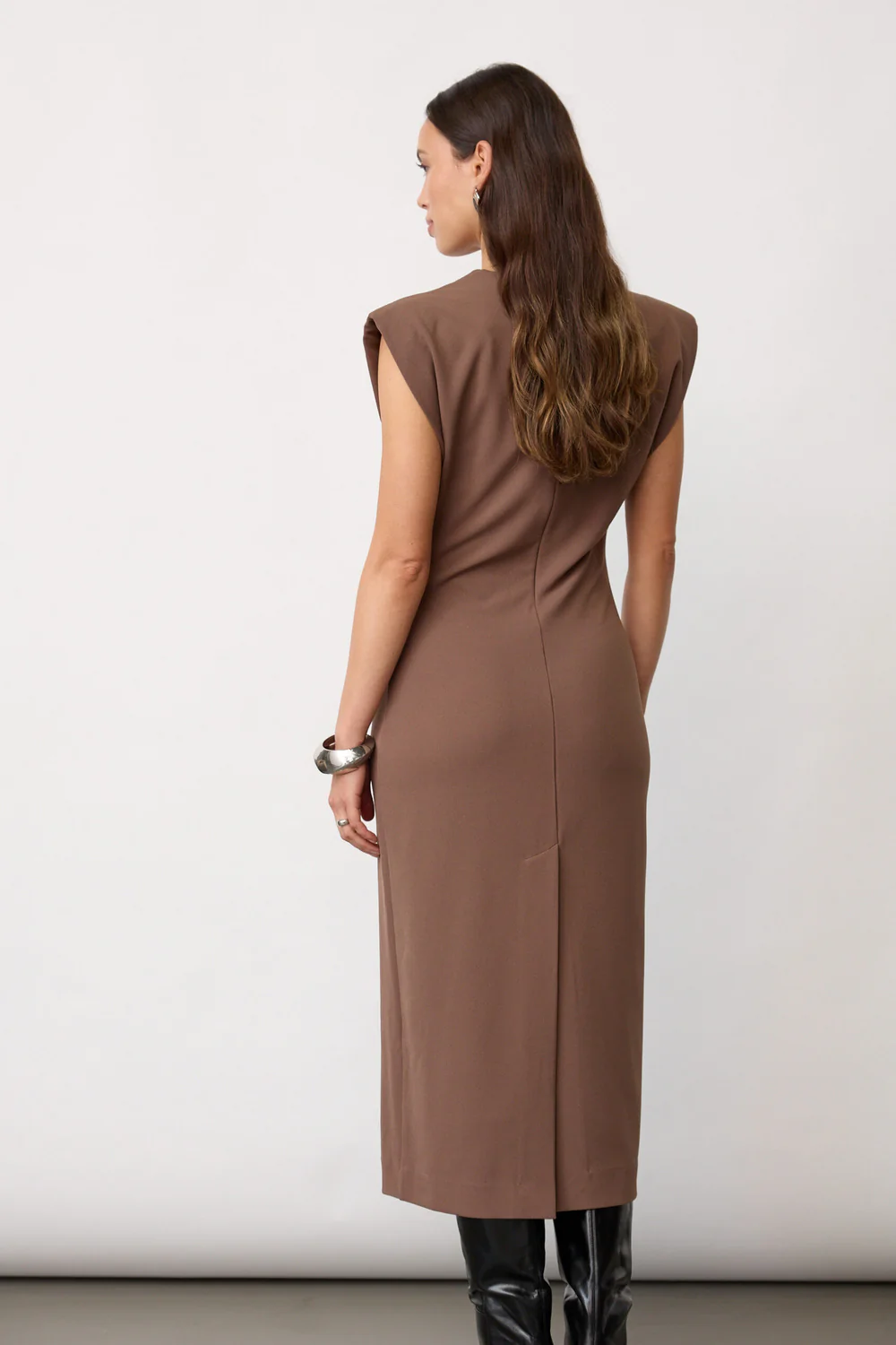 Falcon Pleat Dress 46025 | Walnut | Kjole fra Co'couture - Image 5