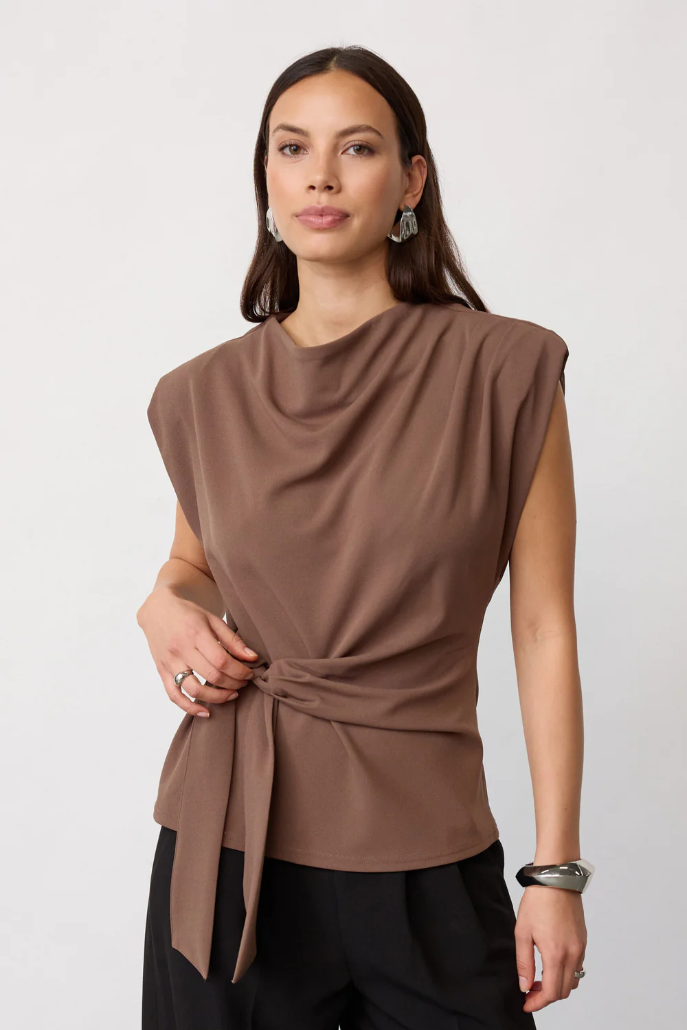 Falcon Pleat Top 45182 | Walnut | Top fra Co'couture