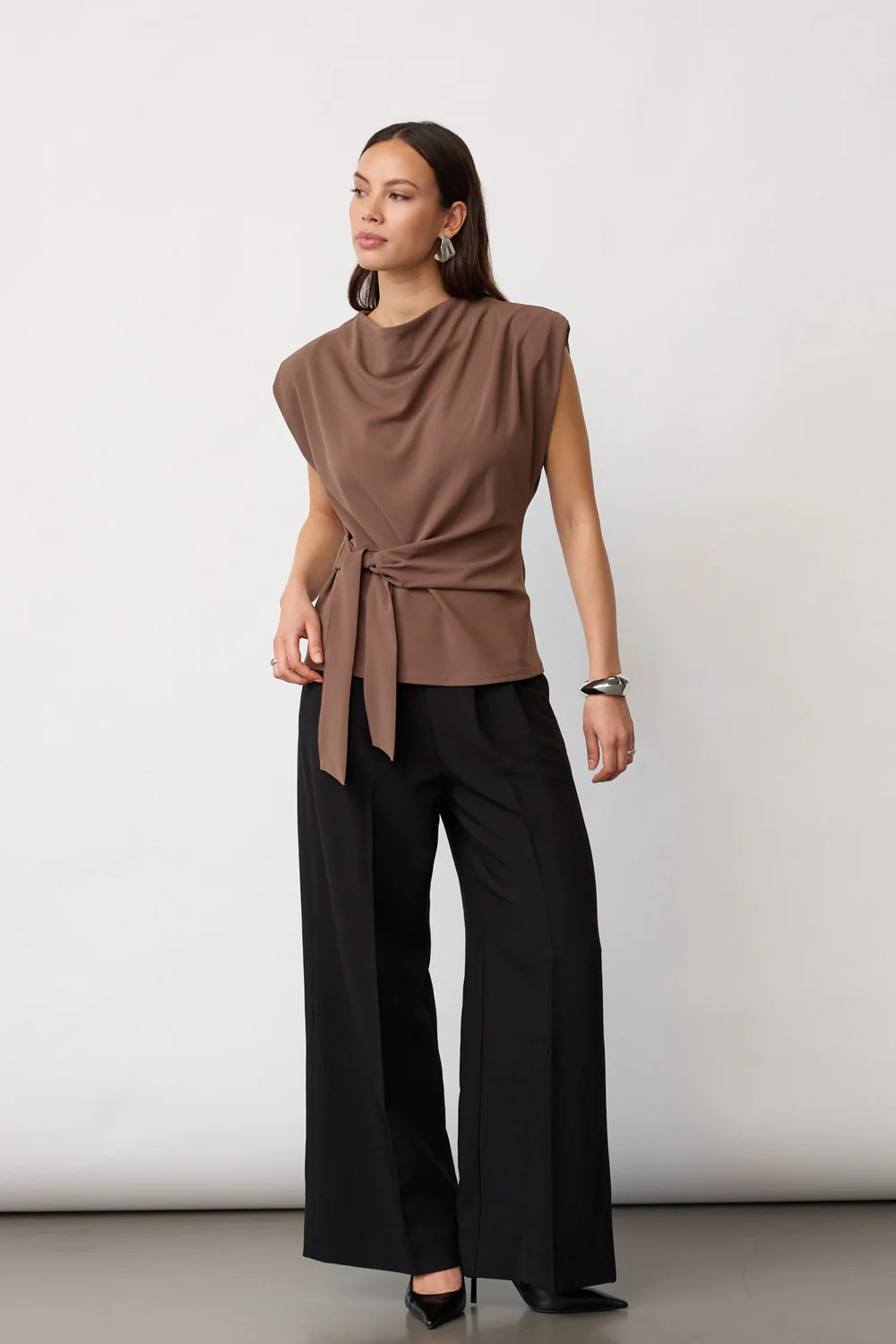 Falcon Pleat Top 45182 | Walnut | Top fra Co'couture - Image 3