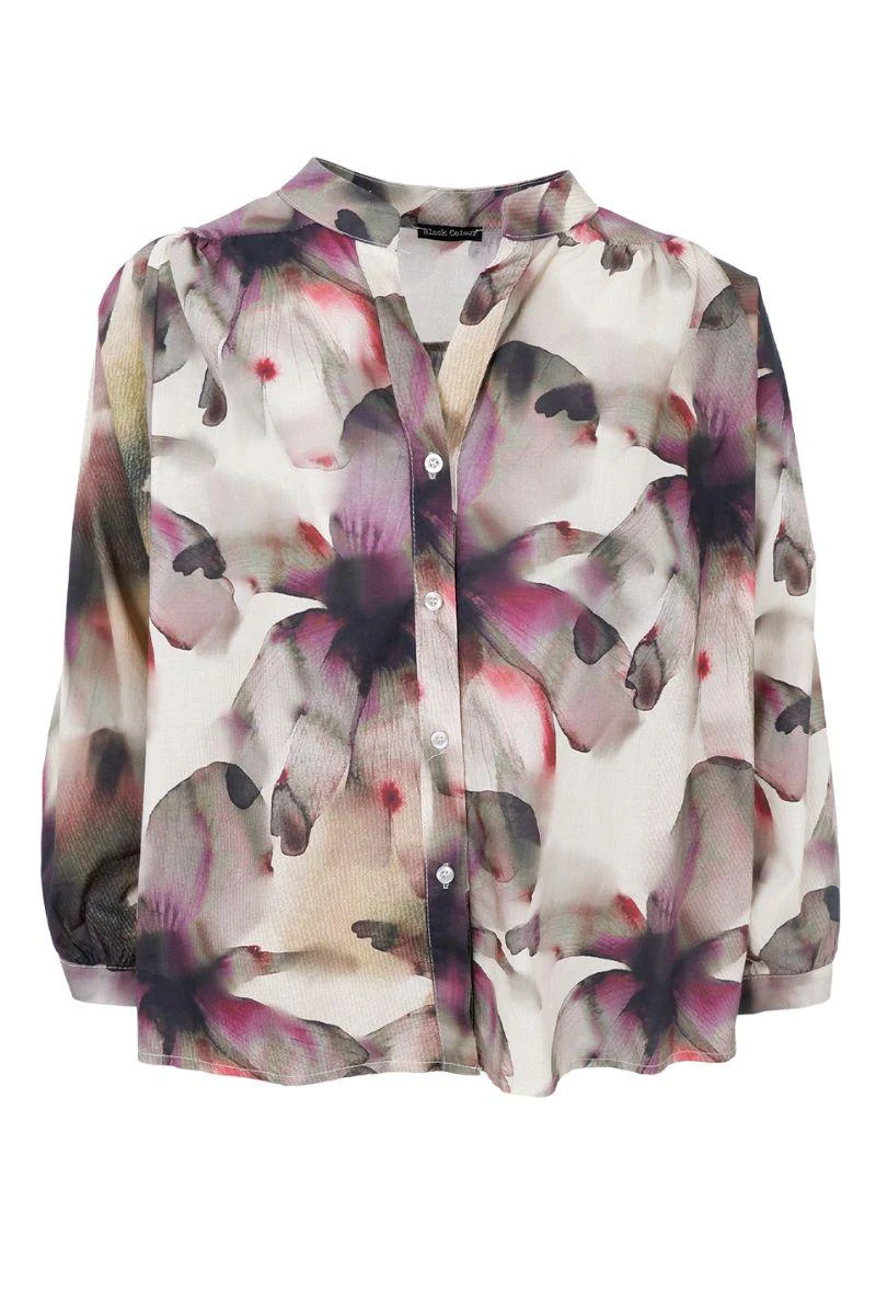 Filora Blouse | Plum Flower | Bluse fra Black Colour - Image 2