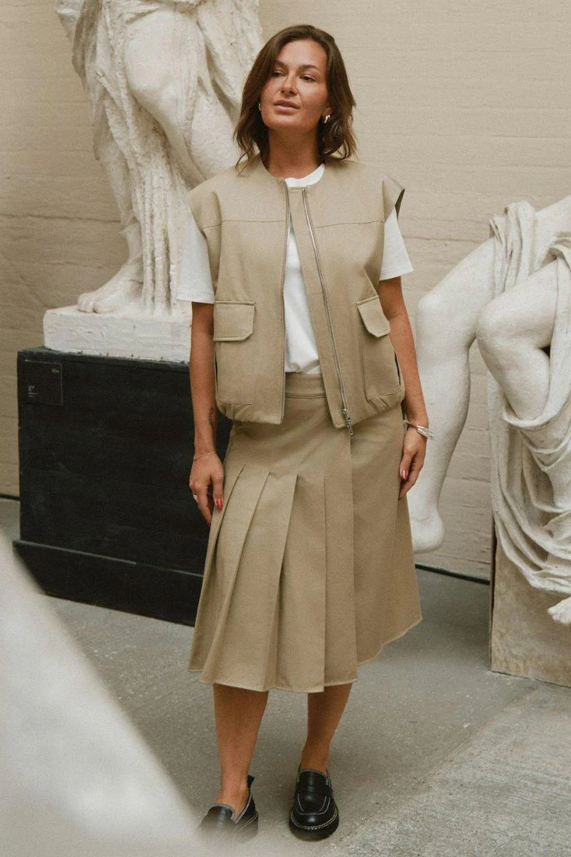 Flo Balloon Twill Vest | Taupe | Vest fra Neo Noir - Image 3