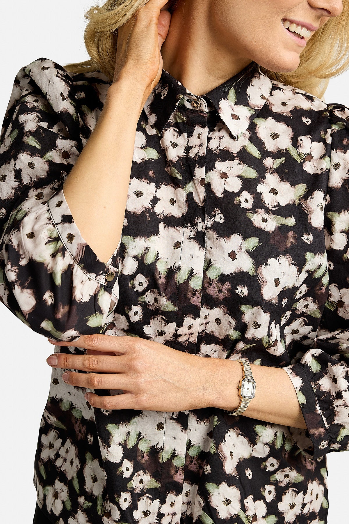 Flora Blouse | Black Creme Mint Flower | Bluse fra Liberté - Image 3
