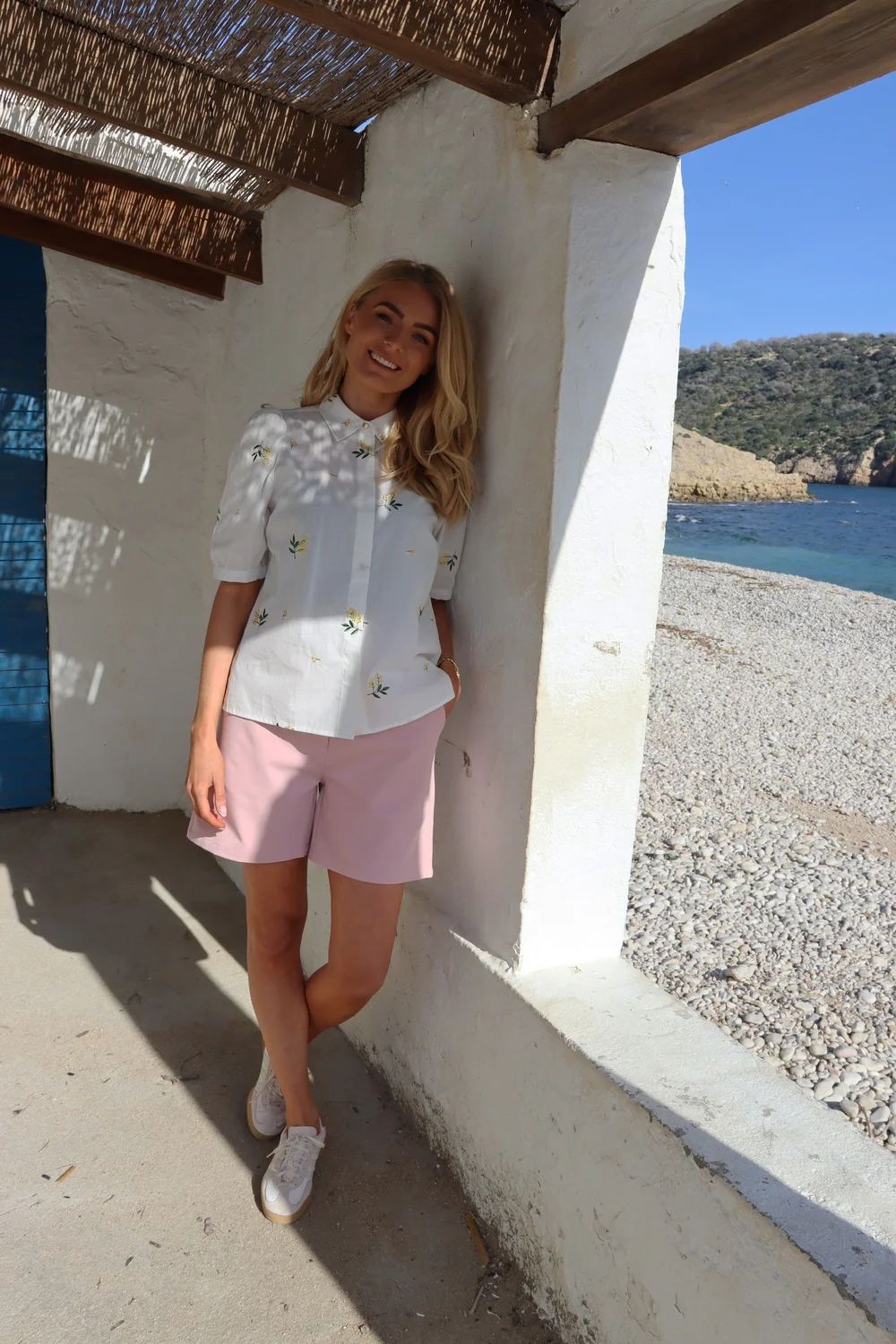 Flora Ss Blouse | Offwhite Embroidery | Bluse fra Liberté - Image 3