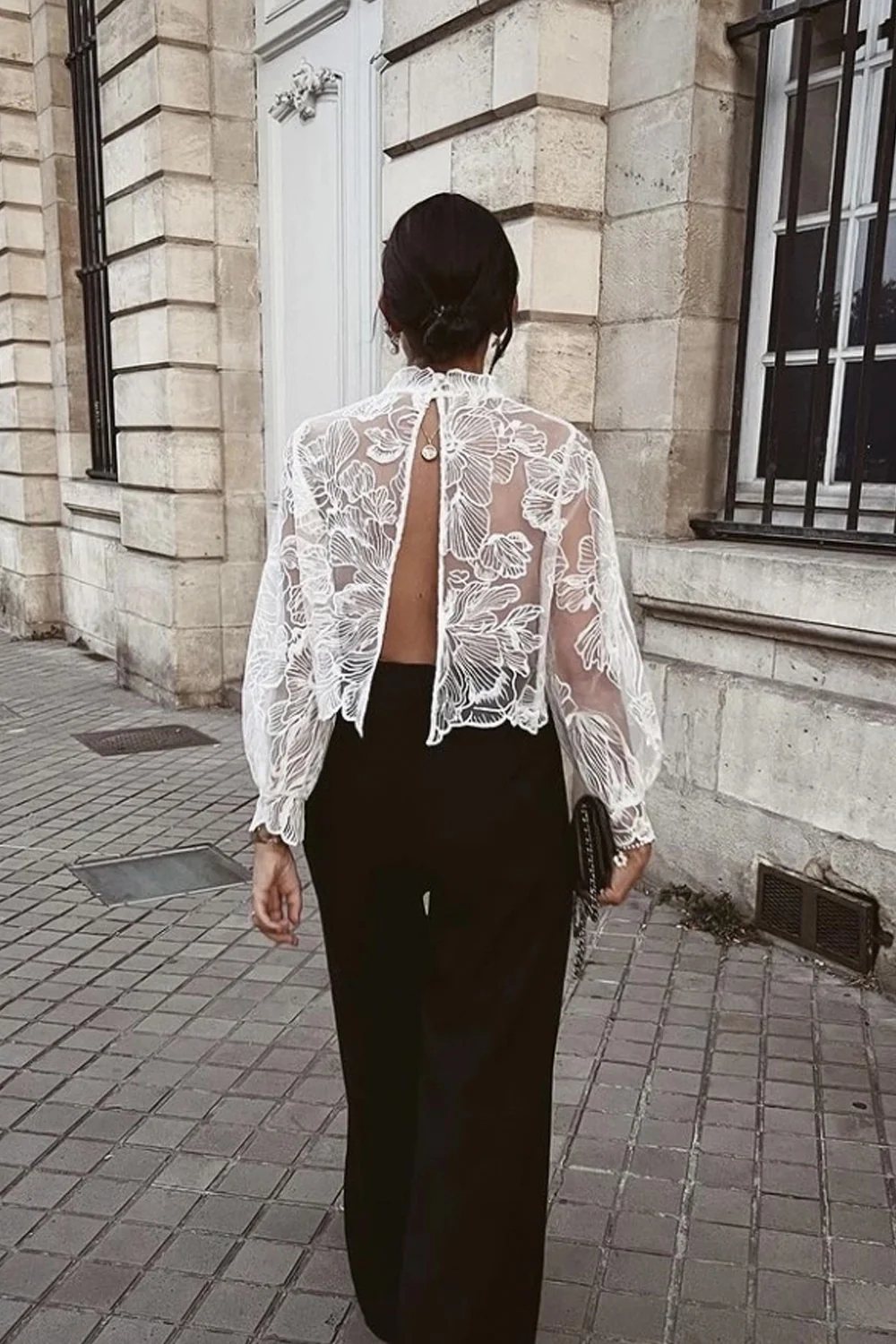 Floral Emb Lace Blouse | Blonde bluse fra Avery - Image 7