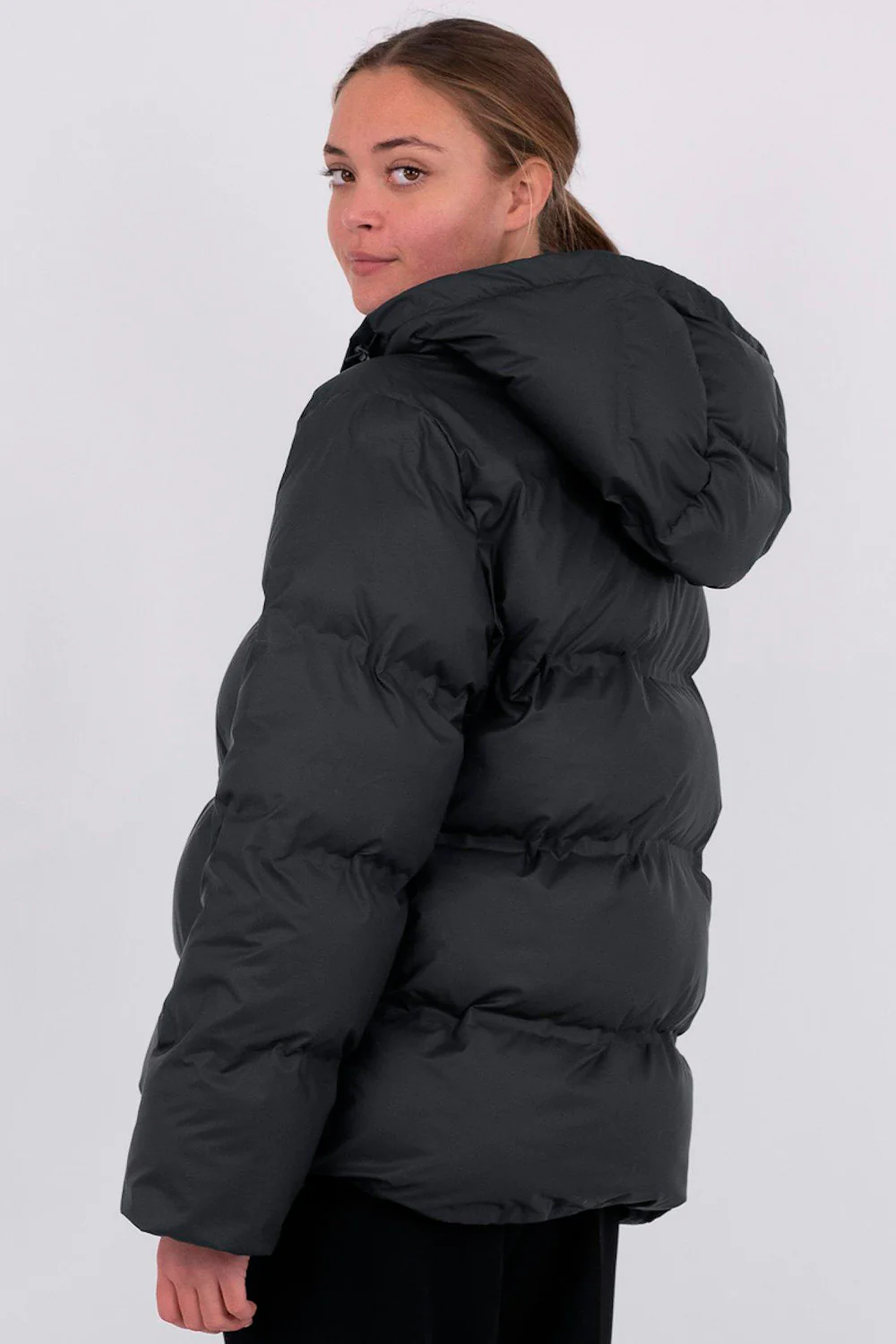 Fox C Puffer Jacket | Black | Jakke fra Neo Noir - Image 7
