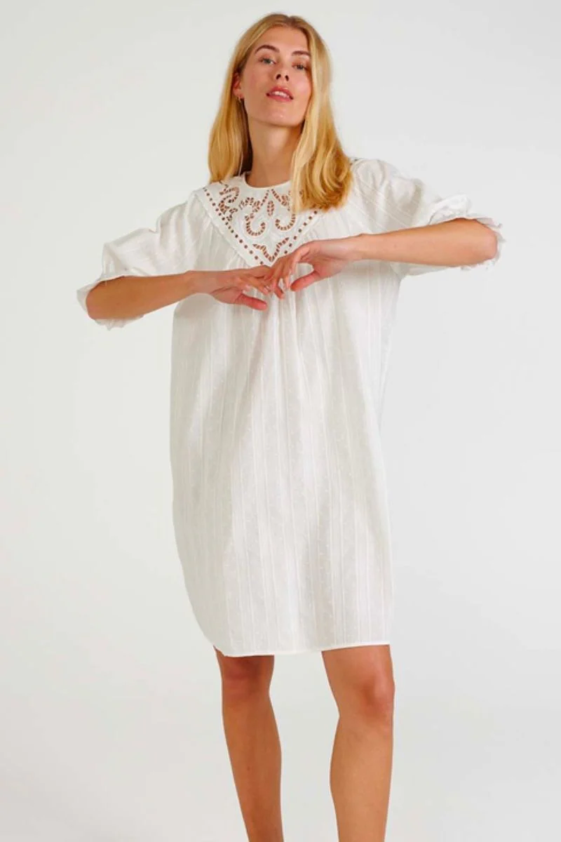 Marabella Dress | Off-white | Kjole fra Freequent - Image 4