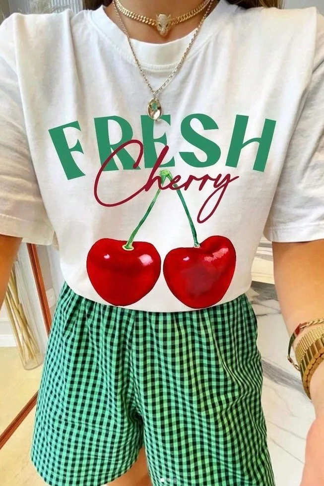 Fresh Cherry Tee | Hvid | T-shirt fra Avery