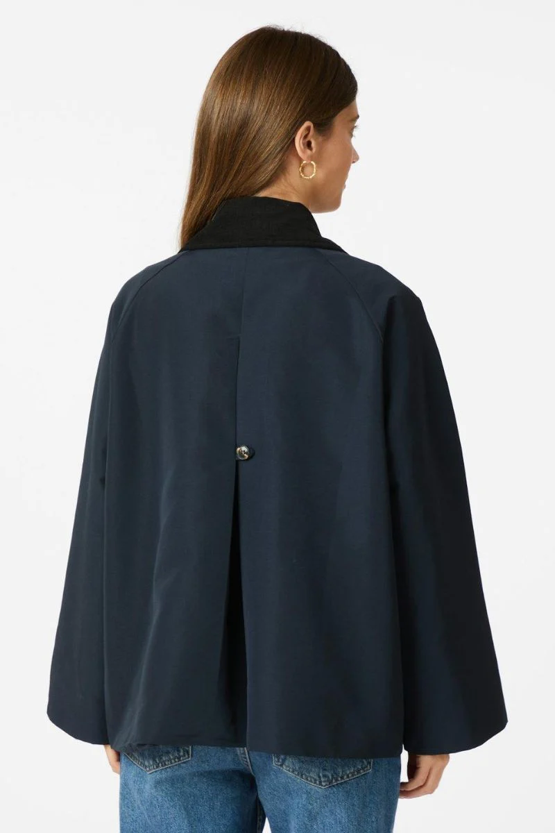 Gatbi Clean Jacket 164226 | Navy | Jakke fra Neo Noir - Image 3