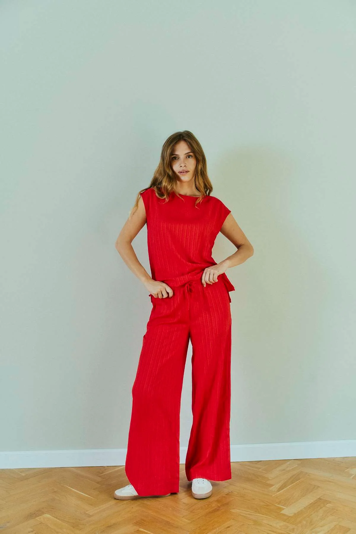 Grsvalse Blouse 207685 | True Red | Bluse fra Freequent - Image 4