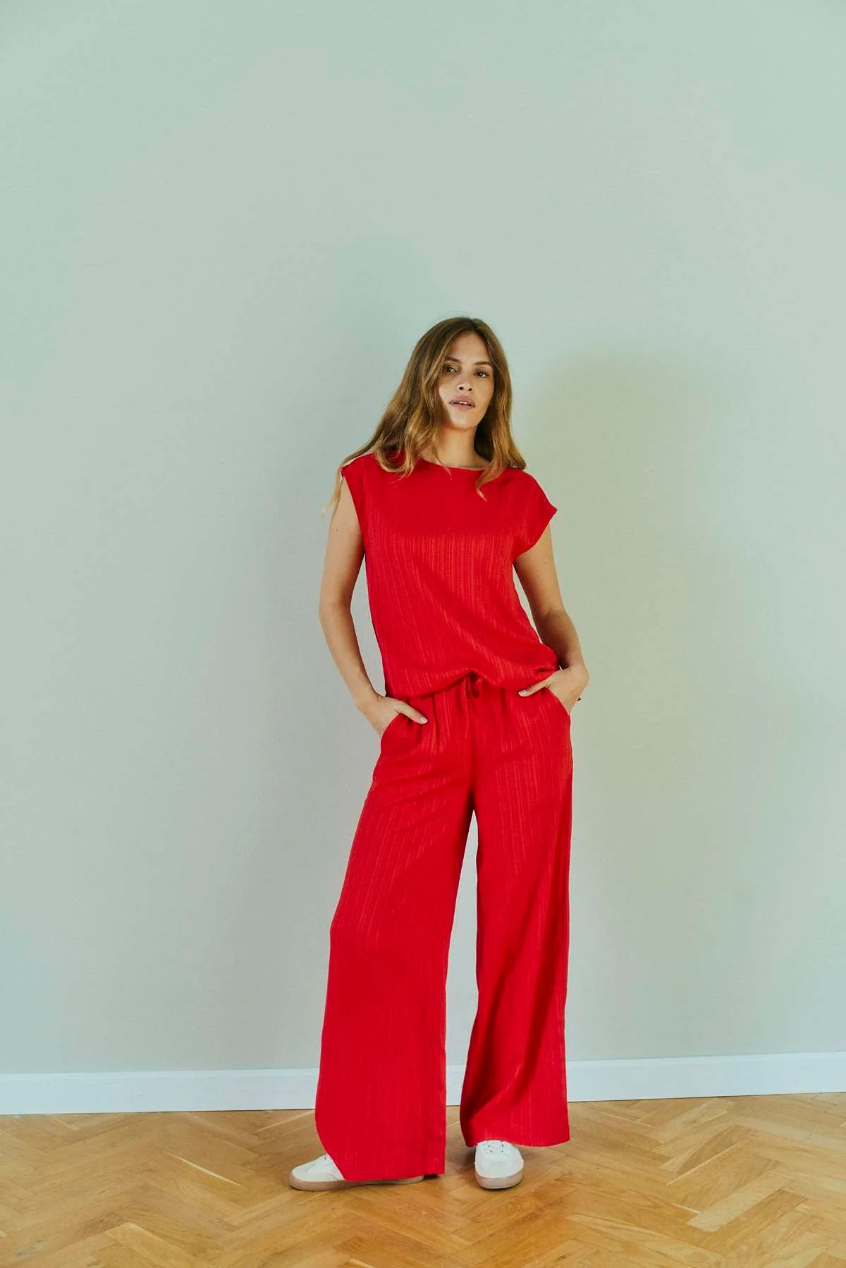 Grsvalse Blouse 207685 | True Red | Bluse fra Freequent - Image 6