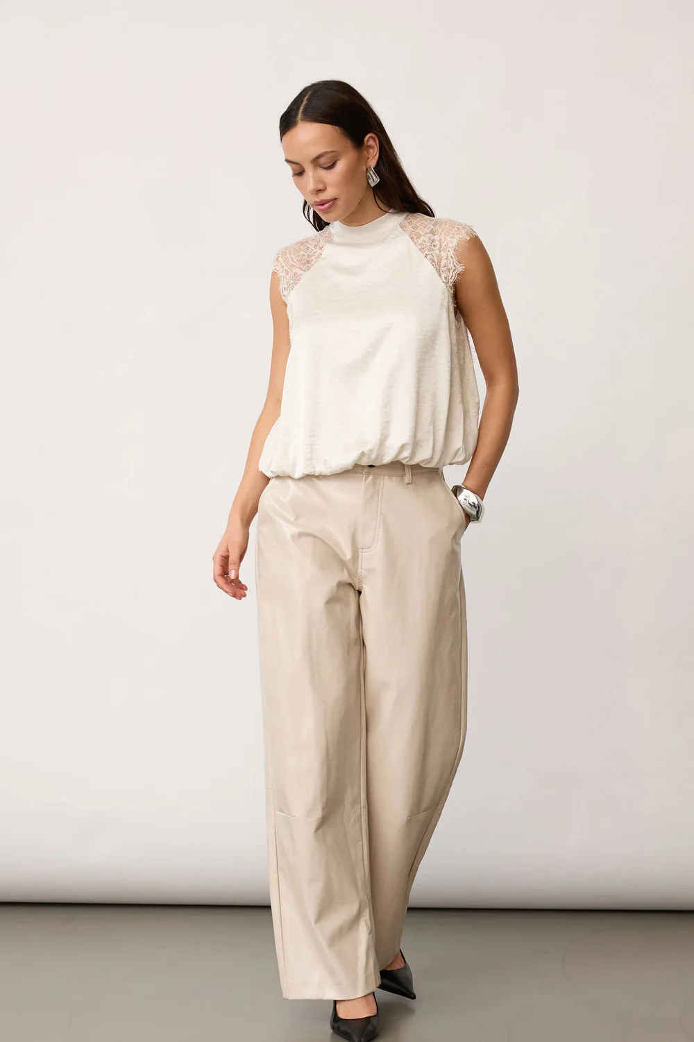 Idun Lace Ballon Top 45185 | Off white | Top fra Co'couture - Image 4