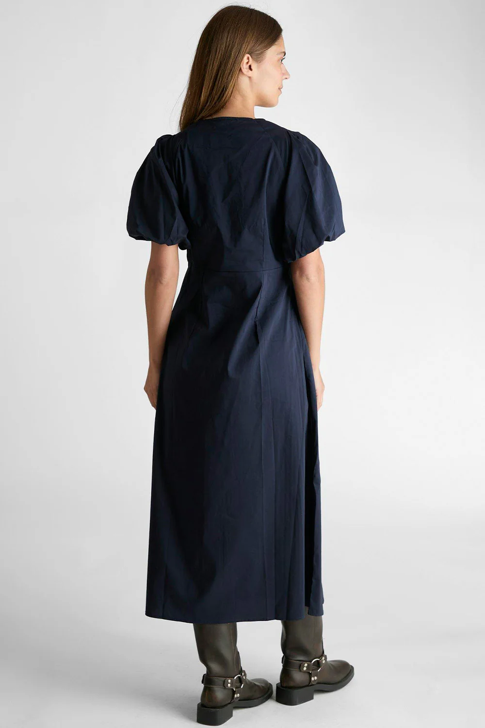 Illana Poplin Dress | Navy | Kjole fra Neo Noir - Image 6