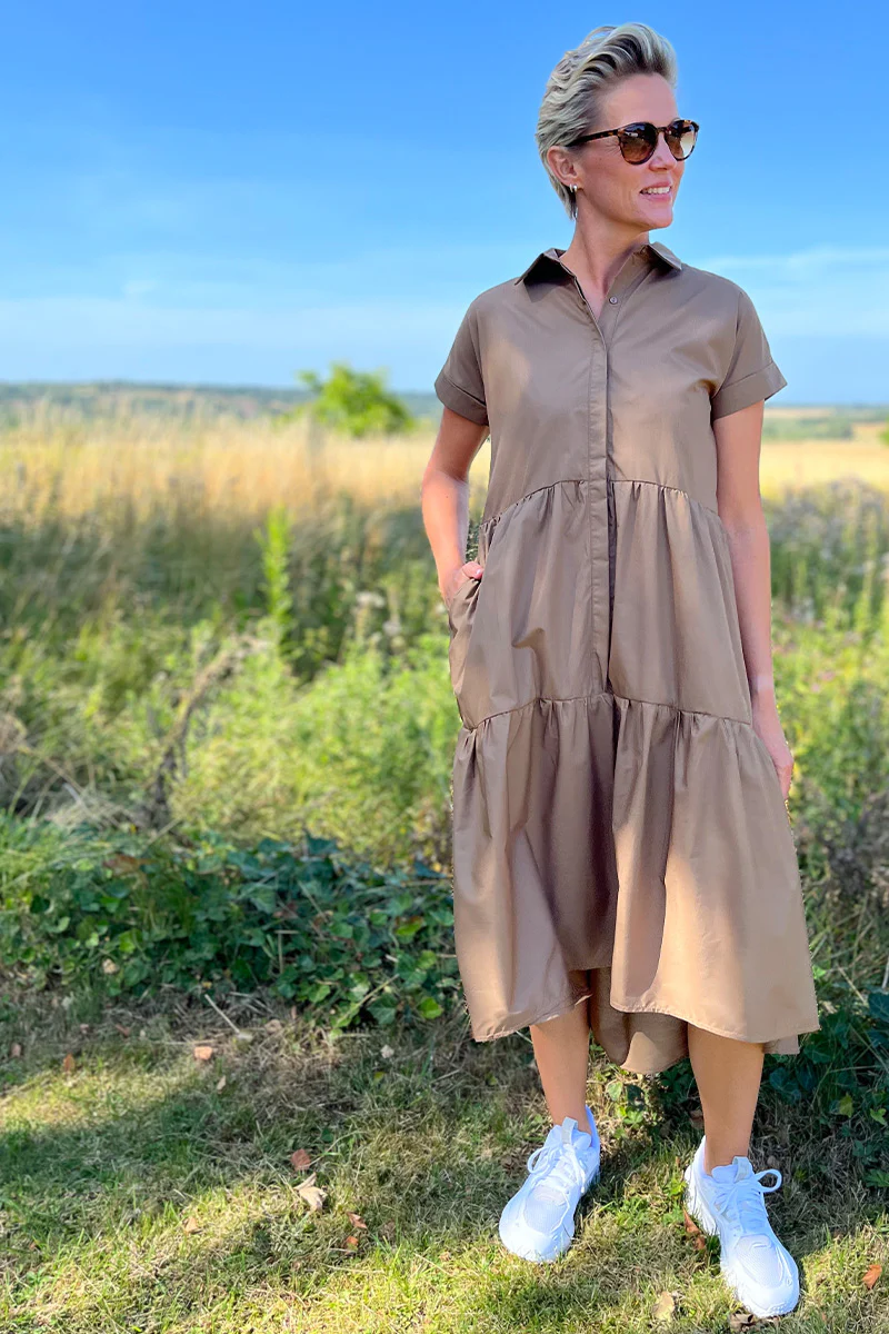 Ilona Shirt Dress | Light Brown | Kjole fra Liberté