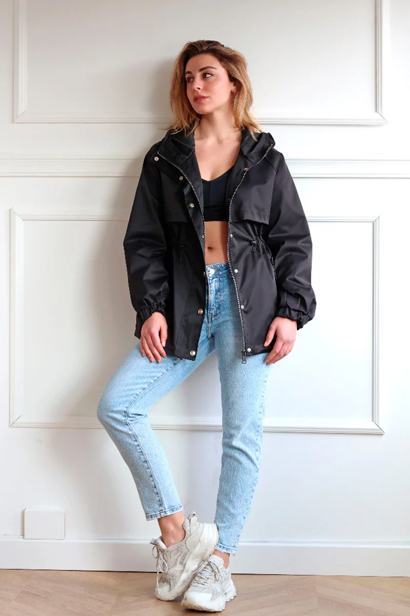 Cleo Regnjakke l Sort l Jakke fra Avery - Image 3