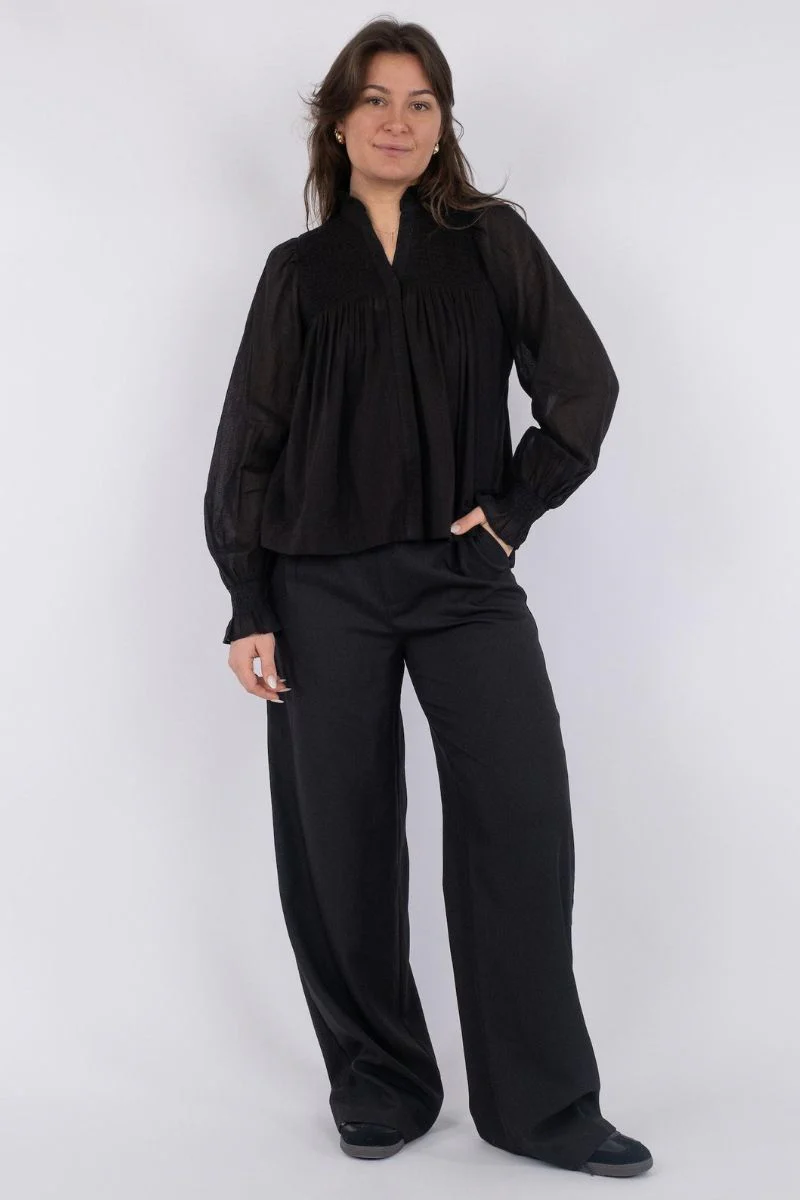 Jill S Voile Blouse | Black | Bluse fra Neo Noir - Image 9