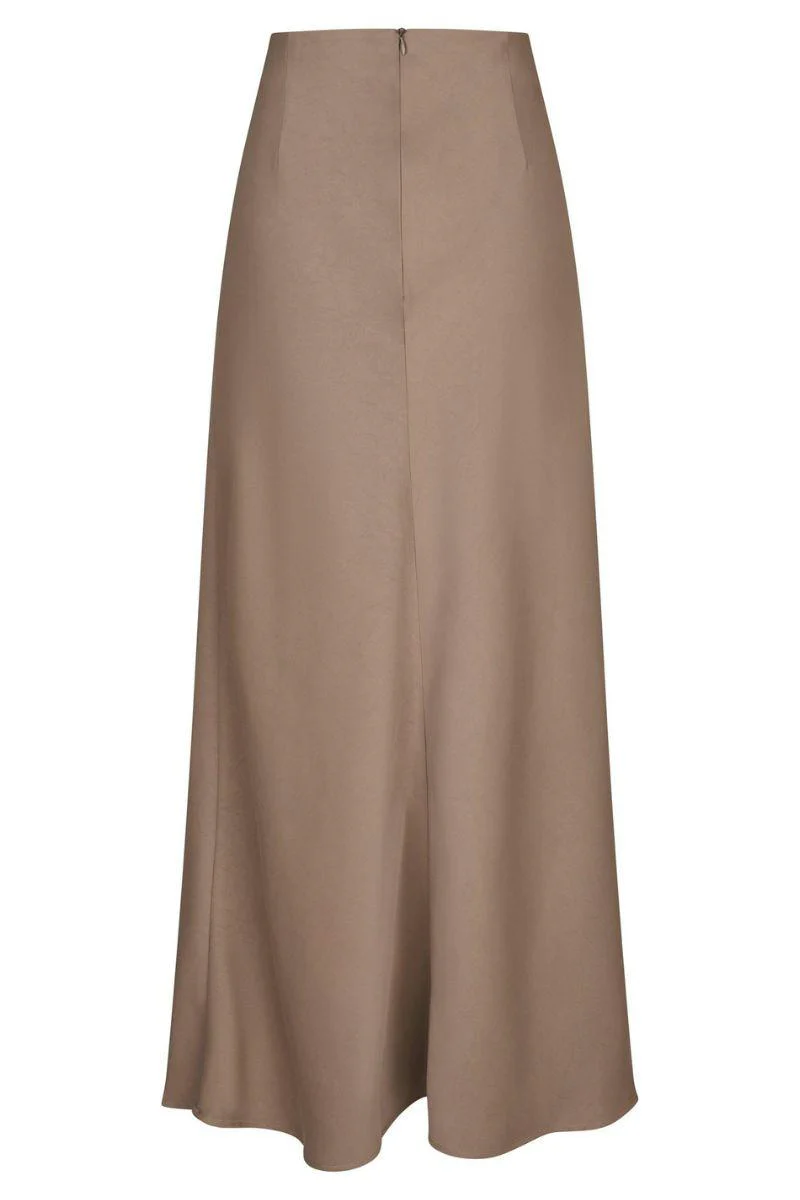 Kit Dull Sateen Skirt | Dark Taupe | Nederdel fra Neo Noir - Image 4